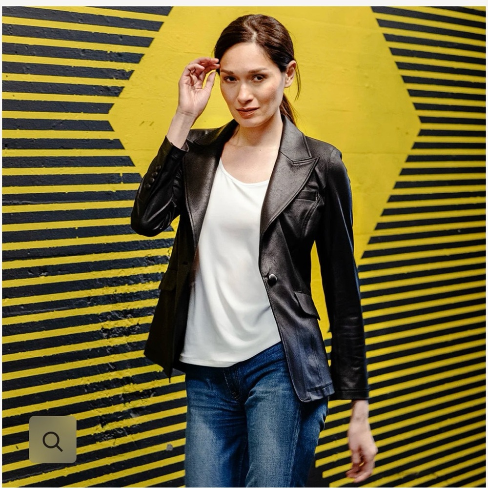 New without tags Clara Sun Woo Liquid Leather™ Blazer - Black- Size S